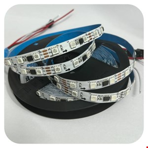 ریسه مولتی کالر 50-50 آیسی دار مدل 2811  برنامه پذیر 12 ولت حلقه 5 متری